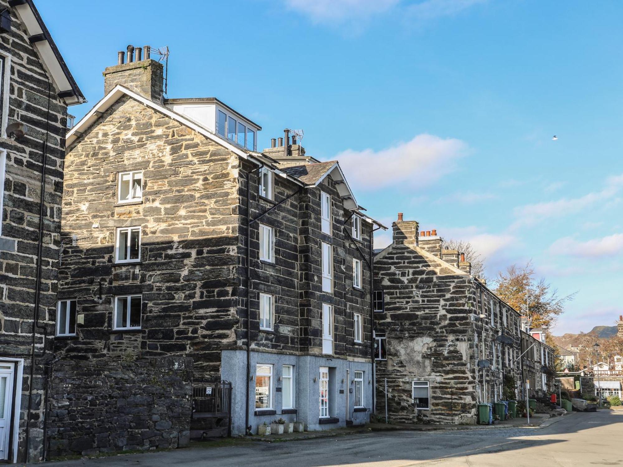 Ferienwohnung Cornhill Courtyard Porthmadog Exterior foto